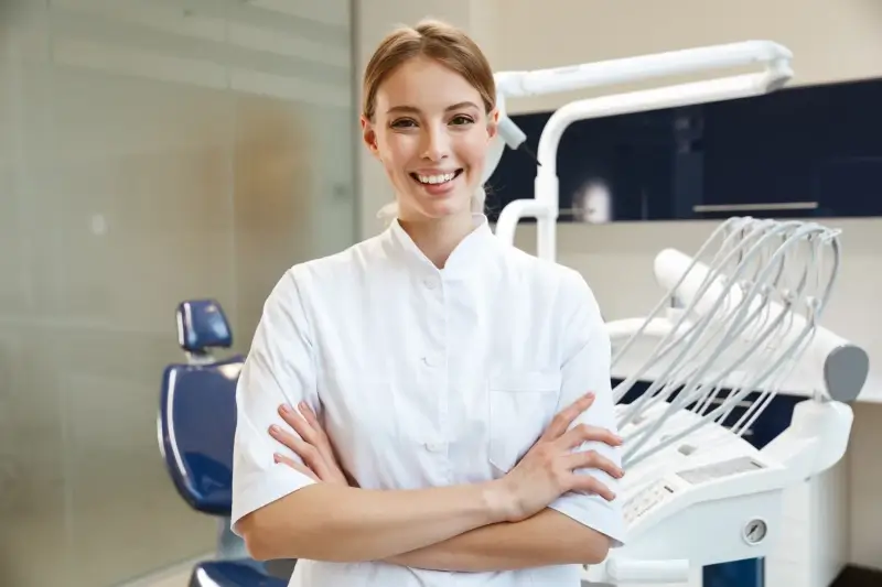 Czy z opryszczką można iść do dentysty?